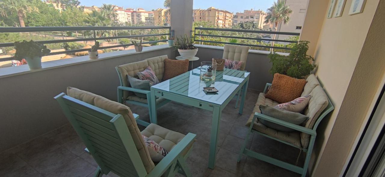 Se Alquila Habitacion Muy Luminosa Con Bano Privado En Apartamento Compartido Rincon de la Victoria Exterior photo