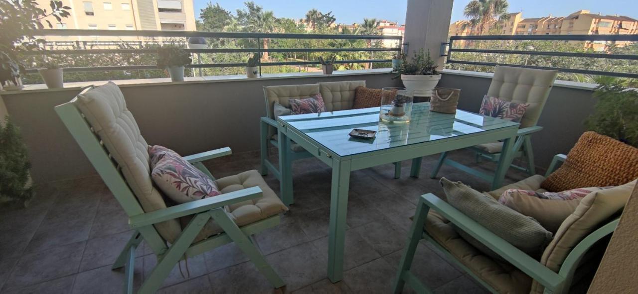 Se Alquila Habitacion Muy Luminosa Con Bano Privado En Apartamento Compartido Rincon de la Victoria Exterior photo